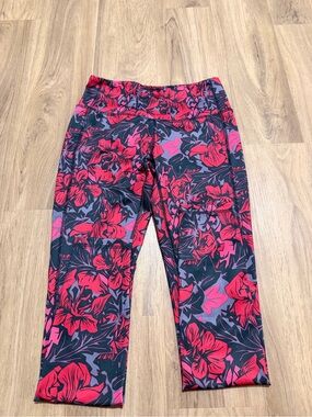 Women's Pink Floral Crop Joggers